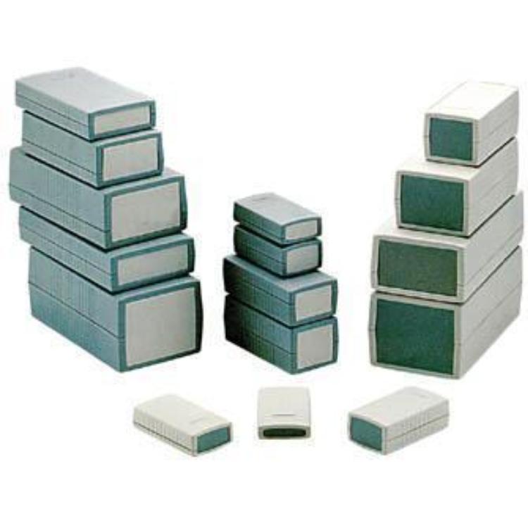 BEHUIZINGEN VAN GEGOTEN PLASTIC DONKERGRIJ 90 x 56 x 16mm