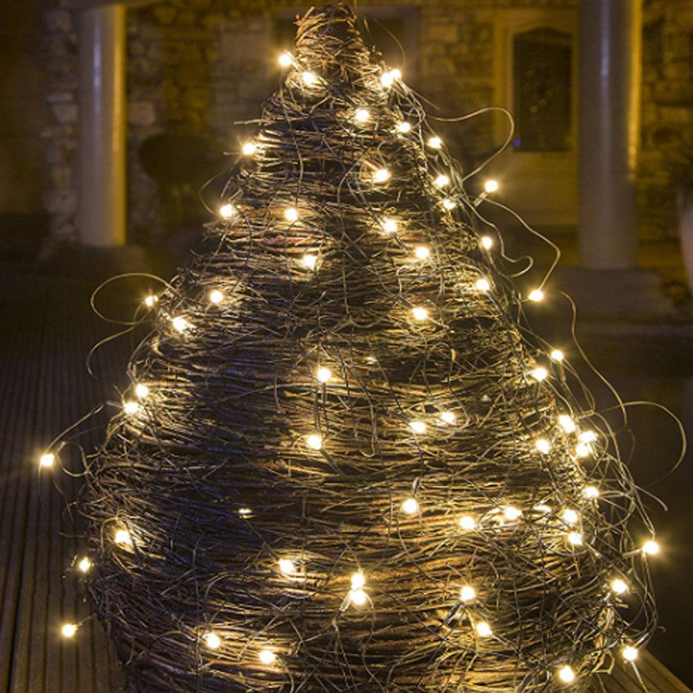 Netzbeleuchtung - LED-Weihnachtsbeleuchtung für innen und außen - 104 Lichter - 2 x 1,5 cm - warmweiß