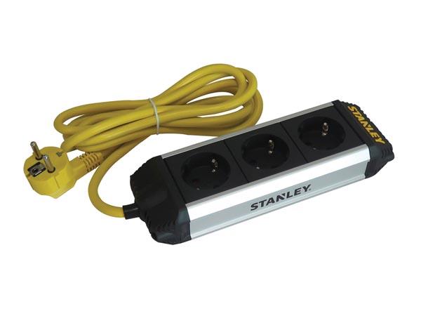 STANLEY DREIFACHSTECKDOSE CORE. - Stanley