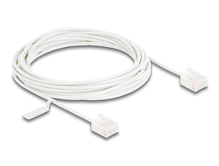 Delock RJ45 Netzwerkkabel Cat.6 UTP Ultra Slim 5 m weiß mit kurzen Steckern