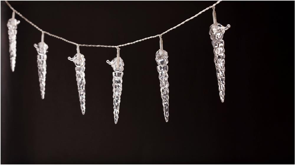 Entac Christmas Indoor Plastic Icicle 11cm 10LED 1,65m (2AA ausgenommen) - Entac
