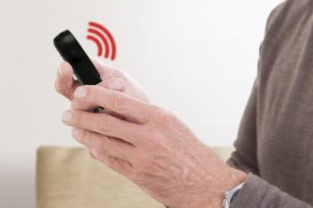 SOS-Notruftaste mit GPS-Tracker für Senioren Schwarz - Fysic